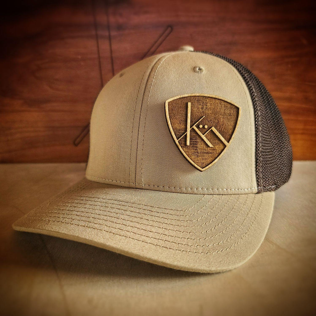 Hats | Snapback Trucker | Khaki/Coffee.
